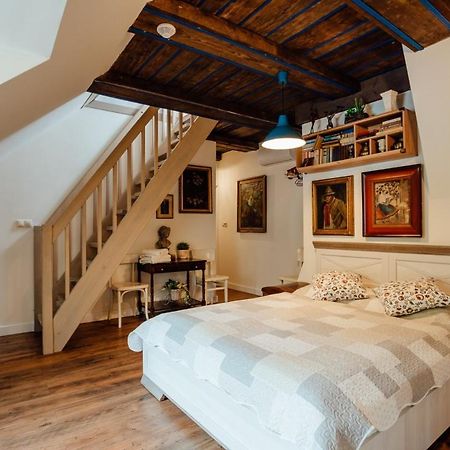 Dom Berg Apartment บันสกา ชีอาว์นีซา ภายนอก รูปภาพ