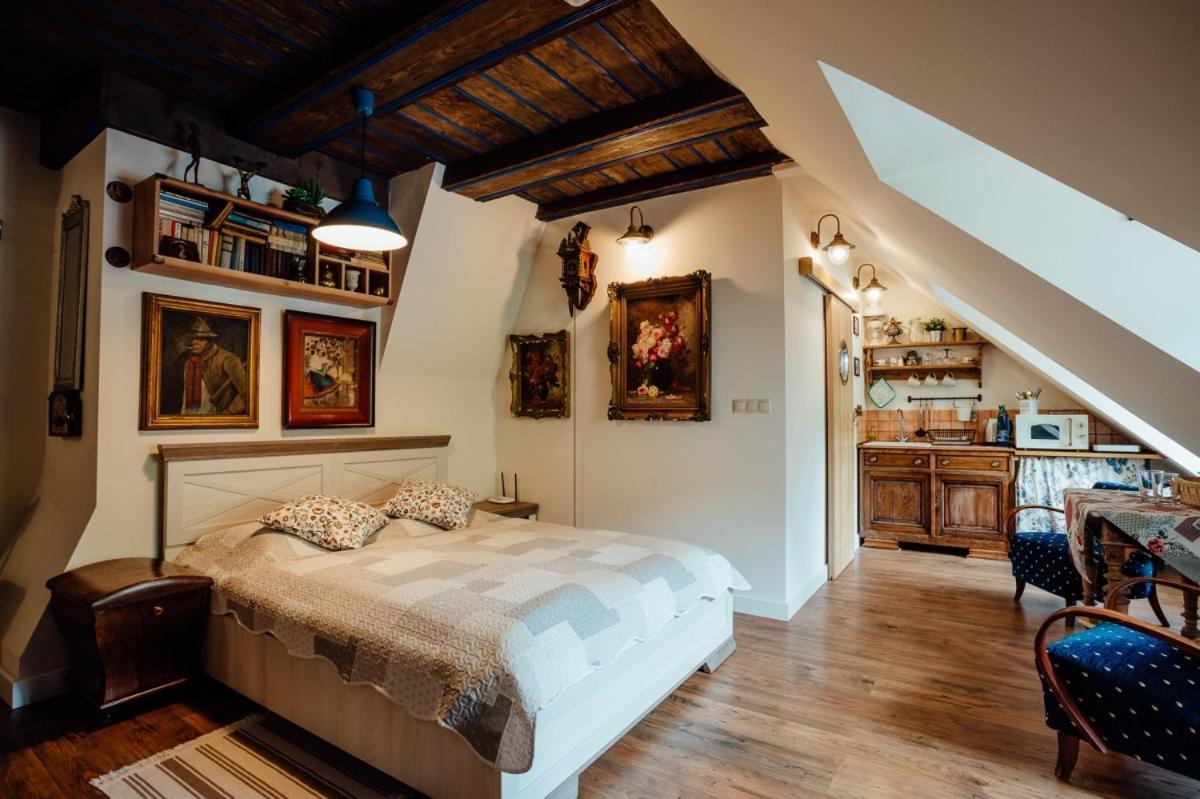 Dom Berg Apartment บันสกา ชีอาว์นีซา ภายนอก รูปภาพ
